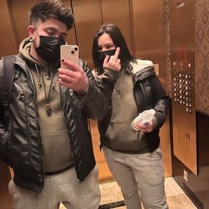 Meet your Posher, Joesiha